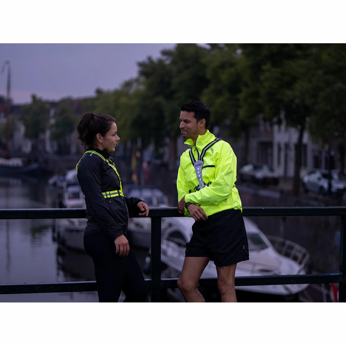 GATO Sports LED USB Sport Vest 5 GATO Sports LED USB Sport Vest – Image 3