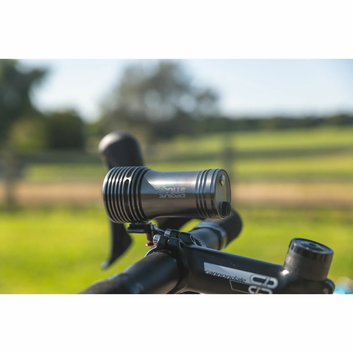 Exposure Strada MK11 RS Front Light With AKTiv 5 Exposure Strada MK11 RS Front Light With AKTiv – Image 3