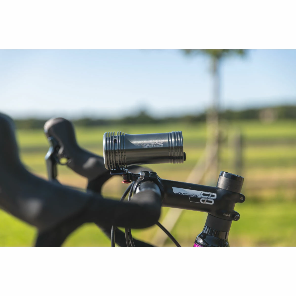 Exposure Strada MK11 SB Front Light 7 Exposure Strada MK11 SB Front Light – Image 5