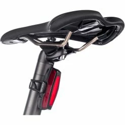 Eclairage Arrière LifeLine Aero Beam (25 Lumens) 16 Eclairage Arrière LifeLine Aero Beam (25 Lumens) -VÉLOS DE ROUTE SOLDES LIFELINE Aero20Beam 50 Lumen Rear Bike Light 04