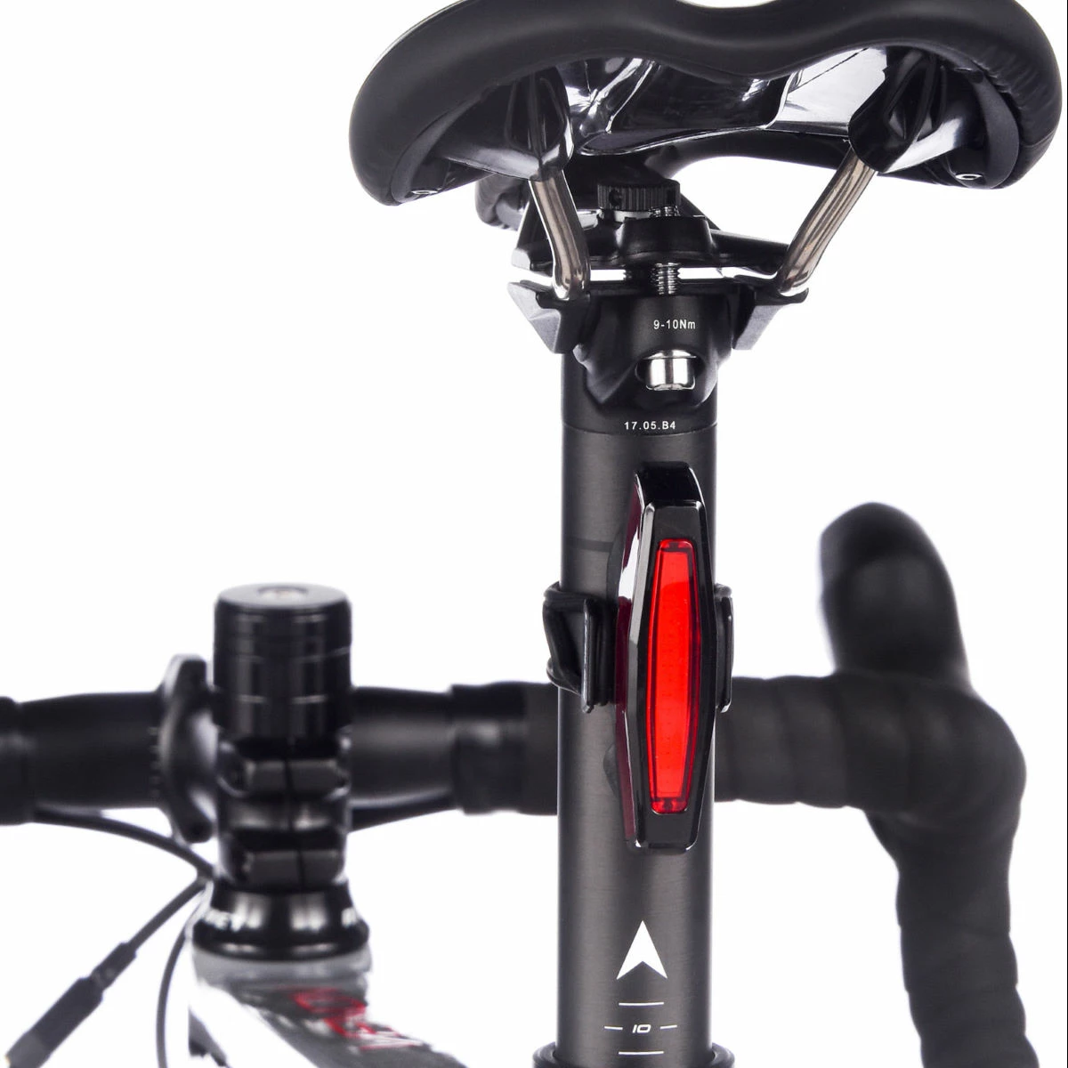 Eclairage Arrière LifeLine Aero Beam (25 Lumens) 7 Eclairage Arrière LifeLine Aero Beam (25 Lumens) – Image 5