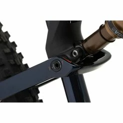 Nukeproof Reactor 275 Factory Carbon Bike (XT) 34 Nukeproof Reactor 275 Factory Carbon Bike (XT) -VÉLOS DE ROUTE SOLDES Nukeproof Reactor 275 Factory Carbon Bike XT kraken blue 14