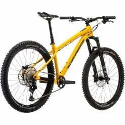 Nukeproof Scout 275 Elite Alloy Mountain Bike (SLX12) 21 Nukeproof Scout 275 Elite Alloy Mountain Bike (SLX12) -VÉLOS DE ROUTE SOLDES Nukeproof Scout 275 Elite Alloy Bike SLX12 2022 Factory Yellow 03
