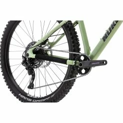 Nukeproof Scout 275 Race Alloy Mountain Bike (Deore10) -VÉLOS DE ROUTE SOLDES Nukeproof Scout 275 Race Alloy Bike Deore10 2022 Artichoke Green 15