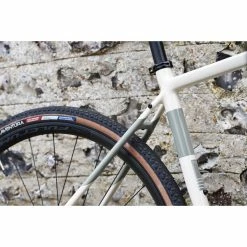 Orro Terra C Sram Apex1 RR9 Gravel Bike (2022) -VÉLOS DE ROUTE SOLDES Orro Terra C Sram Apex1 RR9 Gravel Bike 2021 chalk 08