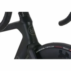 Orro Venturi STC Force ETap TriMax Road Bike (2022) -VÉLOS DE ROUTE SOLDES Orro Venturi STC Force eTap AirbFSA Road Bike 2022 10