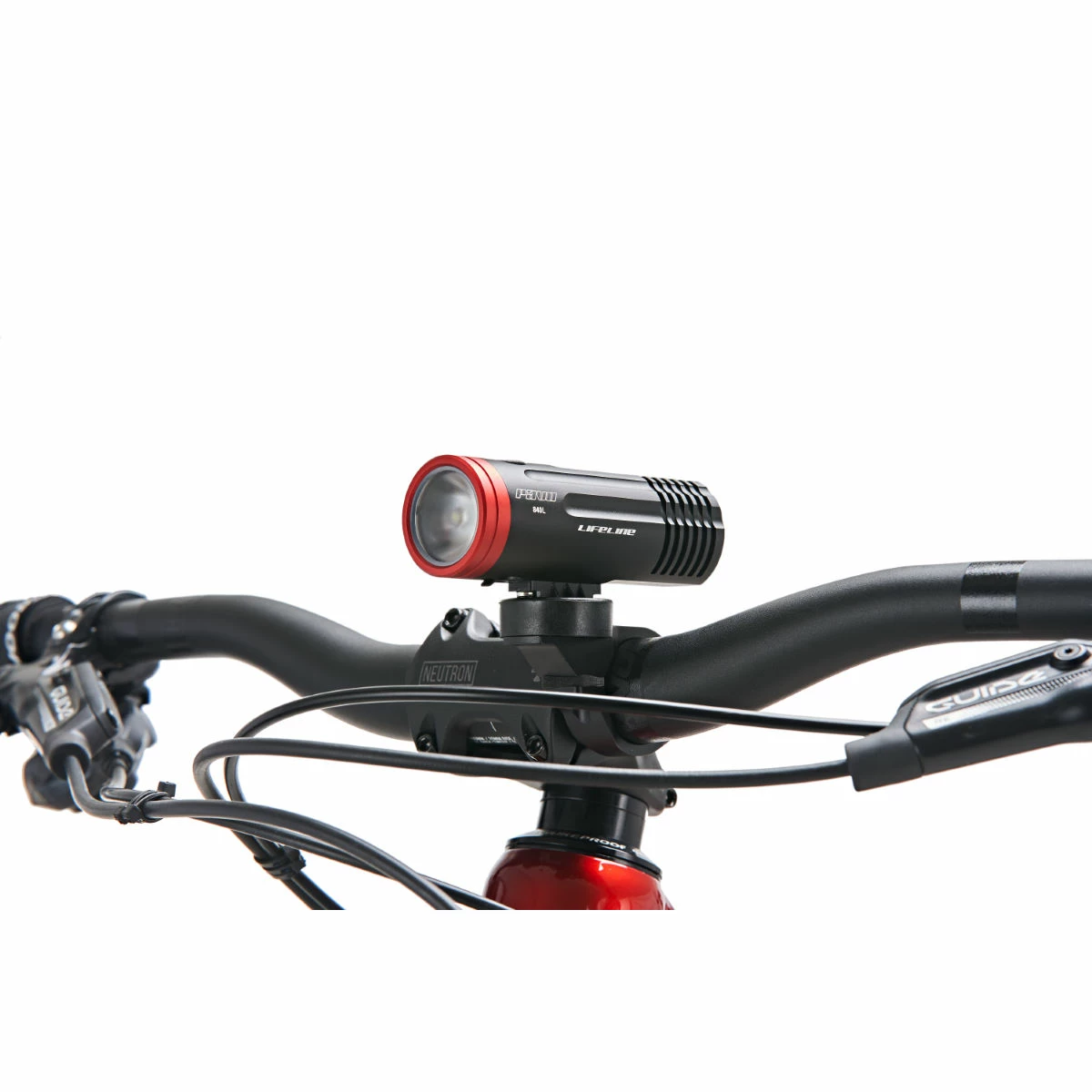 LifeLine Pavo 840 Lumen Front Light 7 LifeLine Pavo 840 Lumen Front Light – Image 5