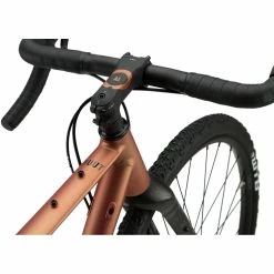 Vélo Rondo RUUT AL 2 (gravel, 2022) -VÉLOS DE ROUTE SOLDES Rondo RUUT AL 2 Gravel Bike 2022 Adventure Bikes Bronze Black 2022 RB 457 4