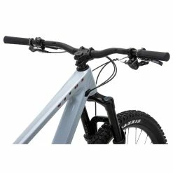 VTT Vitus Escarpe 29 CRS (2022) -VÉLOS DE ROUTE SOLDES Vitus Escarpe 29 CRS Mountain Bike 2022 Oryx Grey 08