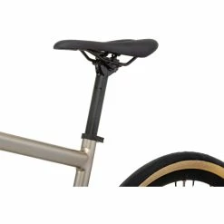 Vélo De Ville Vitus Mach 3 VR (Claris, 2022) -VÉLOS DE ROUTE SOLDES Vitus Mach 3 VR Urban Bike Claris 202212