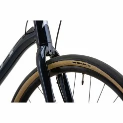 Vélo Urbain Vitus Mach 3 VRS (Sora, 2022) -VÉLOS DE ROUTE SOLDES Vitus Mach 3 VRS Urban Bike Sora 2022 09