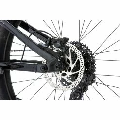 Vitus Mythique 27 VR Mountain Bike -VÉLOS DE ROUTE SOLDES Vitus Mythique 27 VR Mountain Bike 2023 Black 21