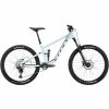 Vitus Mythique 27 VRS Mountain Bike 1 Vitus Mythique 27 VRS Mountain Bike -VÉLOS DE ROUTE SOLDES Vitus Mythique 27 VRS Mountain Bike 2023 Oryx Grey 01