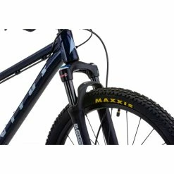 VTT Semi-rigide Enfant Vitus Nucleus 24 35 VTT Semi-rigide Enfant Vitus Nucleus 24 -VÉLOS DE ROUTE SOLDES Vitus Nucleus 24 Youth Hardtail Bike Blue 09
