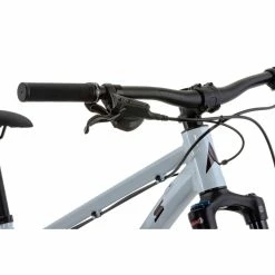 VTT Enfant Semi-rigide Vitus Nucleus 26 46 VTT Enfant Semi-rigide Vitus Nucleus 26 -VÉLOS DE ROUTE SOLDES Vitus Nucleus 26 Youth Hardtail Bike White 06