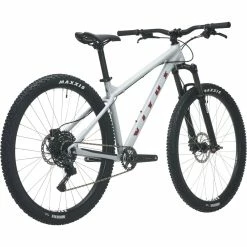 VTT Vitus Nucleus 29 VRS (2022) 23 VTT Vitus Nucleus 29 VRS (2022) -VÉLOS DE ROUTE SOLDES Vitus Nucleus 29 VRS Mountain Bike 2022 Onyx Grey 03