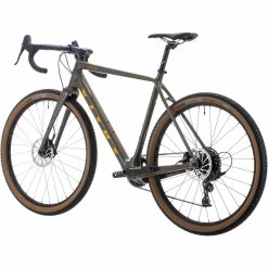 Vélo Vitus Substance CRS-1 (Apex, Gravel 2022) -VÉLOS DE ROUTE SOLDES Vitus Substance CRS 1 Adventure Bike Apex 2022 Coffee Cake 06