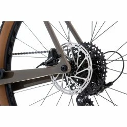 Vélo Vitus Substance CRS-1 (Apex, Gravel 2022) -VÉLOS DE ROUTE SOLDES Vitus Substance CRS 1 Adventure Bike Apex 2022 Coffee Cake 16