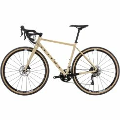 Vélo Vitus Substance VR-2 (gravel, GRX 400, 2022) -VÉLOS DE ROUTE SOLDES Vitus Substance VR 2 Adventure Bike GRX 400 Caramel Latte 04