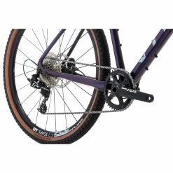 Vélo Vitus Substance VRS-1 HT (gravel, Apex, 2022) 32 Vélo Vitus Substance VRS-1 HT (gravel, Apex, 2022) -VÉLOS DE ROUTE SOLDES Vitus Substance VRS 1 HT Adventure Bike APEX Royal Purple 2022 15
