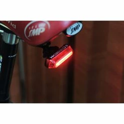 Eclairage Arrière Moon Comet-X 10 Eclairage Arrière Moon Comet-X -VÉLOS DE ROUTE SOLDES f704c8 b3140804440745e6828d6c825845020e mv2 d 2134 1423 s 4 2