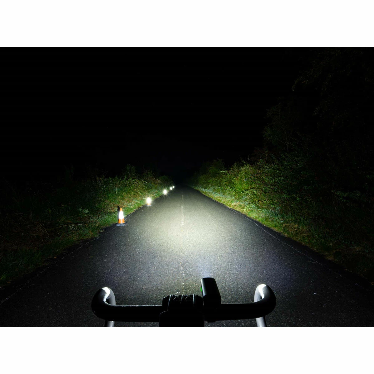 Ravemen LR800P USB Rechargeable Front Light 10 Ravemen LR800P USB Rechargeable Front Light – Image 8