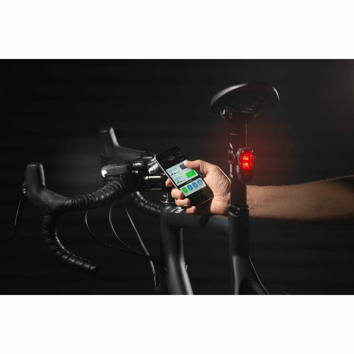 Eclairage Arrière Lezyne KTV Pro Smart (75 Lumens) 7 Eclairage Arrière Lezyne KTV Pro Smart (75 Lumens) – Image 5