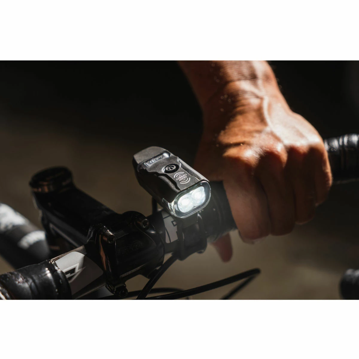 Paire D'éclairages Lezyne KTV Drive / KTV Pro Smart 4 Paire D'éclairages Lezyne KTV Drive / KTV Pro Smart – Image 2